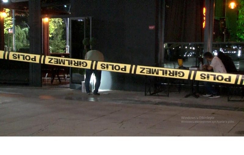 Son dakika! Başakşehir`de silahlı bir grup, restoranı kurşun yağdırdı: 1 yaralı