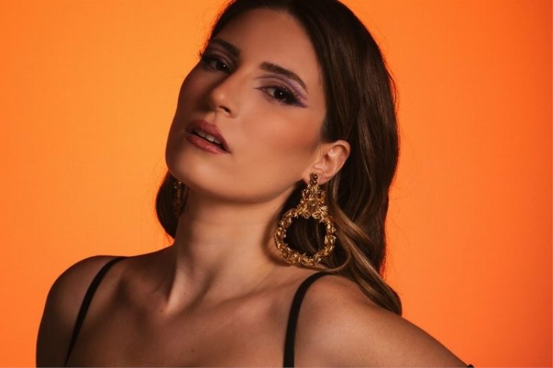 Aslı Özer