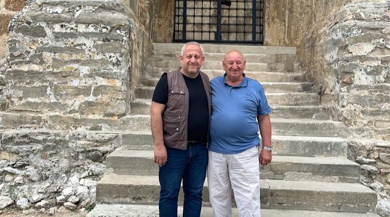 GAZETECİ NAİL ERKAN VE ÜMİT AKKOCA TARİHİ YERLERDE İNCELEMELERDE BULUNDULAR