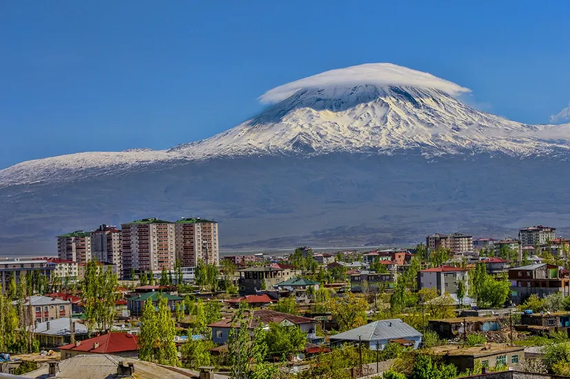AĞRI ŞEHİR TARİHİ