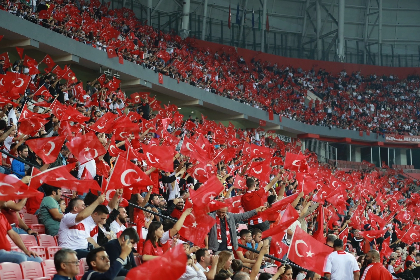 TFF: Türkiye-Gürcistan maçının tribün gelirleri Gazze