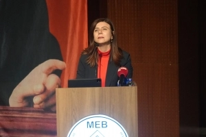 Eşbaşkan Bucak: Barış kadın özgürlük perspektifiyle geliştirilmeli