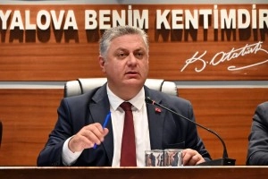 Yalova Belediye Başkanı Mehmet Gürel