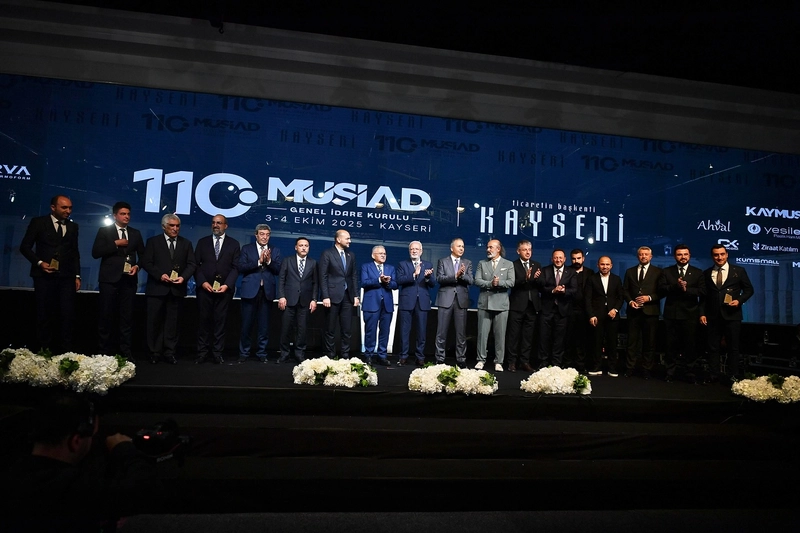 Bakan Yerlikaya ve Başkan Büyükkılıç, MÜSİAD Genel İdare Kurulu Toplantısı’na Katıldı