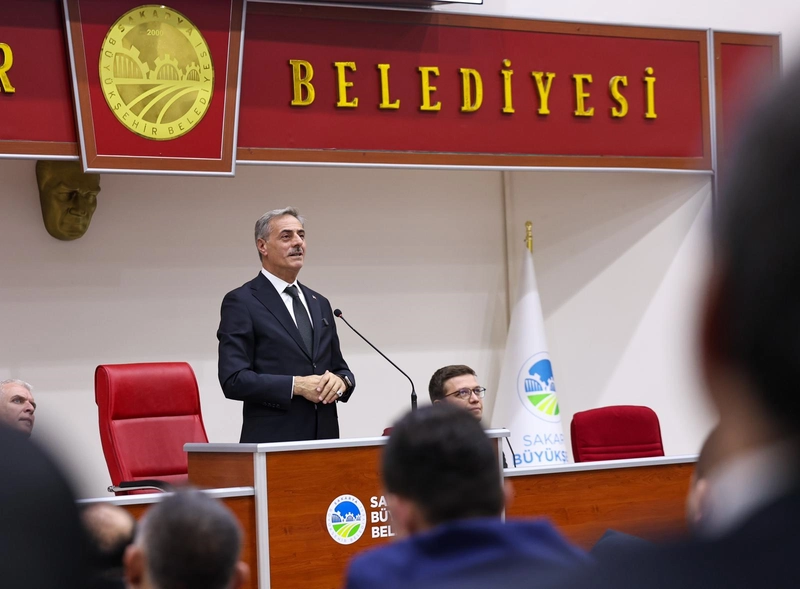 Sakarya Büyükşehir Belediyesi 19 Aylık Hizmet Dönemini Mecliste Sundu