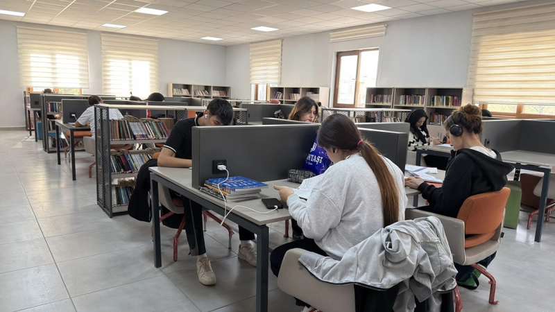 Pusula Maraş Gençlik Merkezi Öğrencilerin Gözdesi Oldu