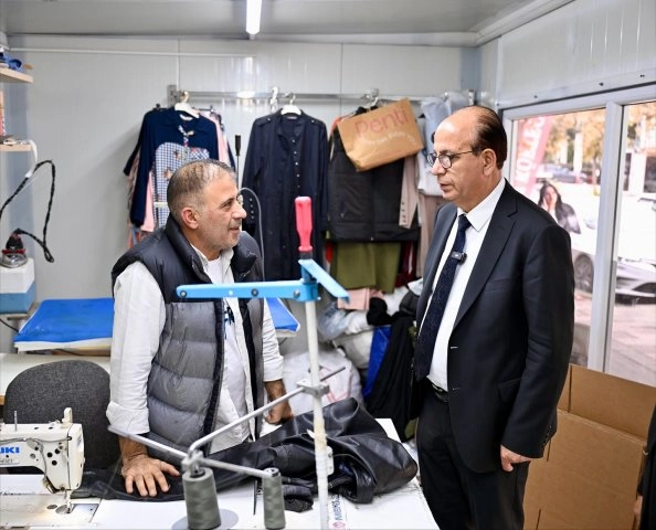 Yeşilyurt Belediye Başkanı Geçit Esnaf Ziyaretlerini Sürdürüyor