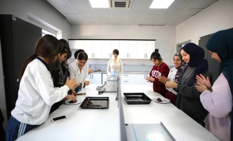 Eyyübiyeli Kadınlar Sosyal Girişimcilik Projesiyle Güçleniyor