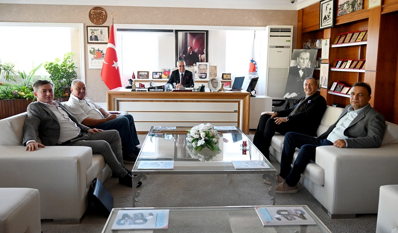 ABP Genel Başkanı Yalçın, Kemer Belediye Başkanı Topaloğlu