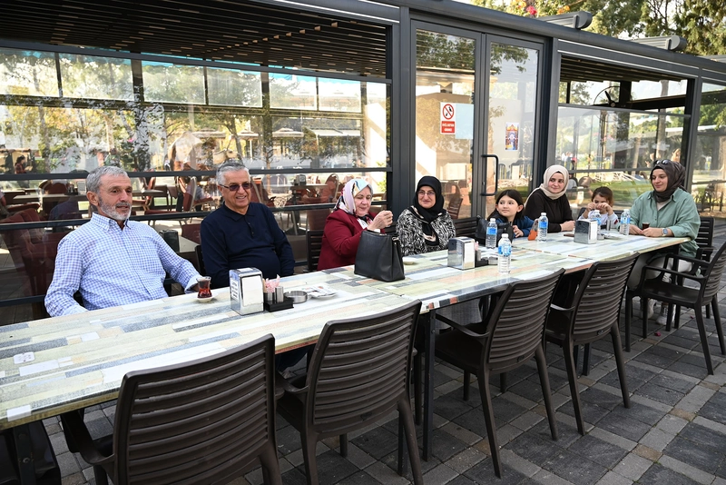 Kemer Belediye Başkanı Topaloğlu