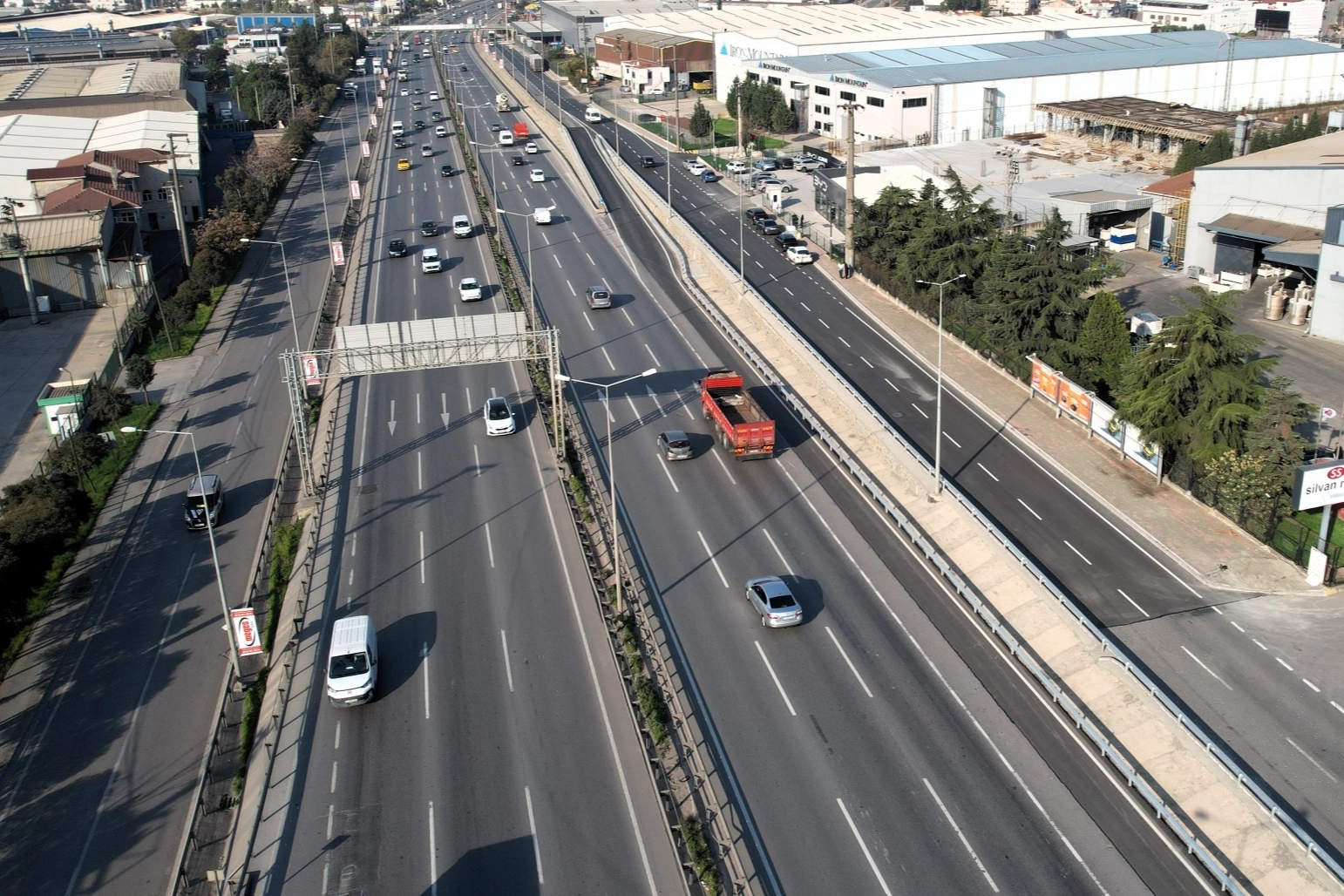 Kocaeli Gebze Beylikbağı’na yeni katılım şeridi hizmete alındı