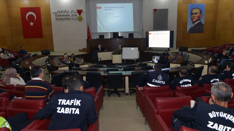 Kahramanmaraş Büyükşehir Belediyesi Personeline Protokol Kuralları Eğitimi