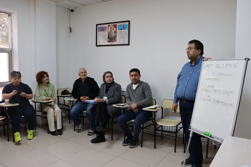 Engelsiz Ebeveyn Akademisi