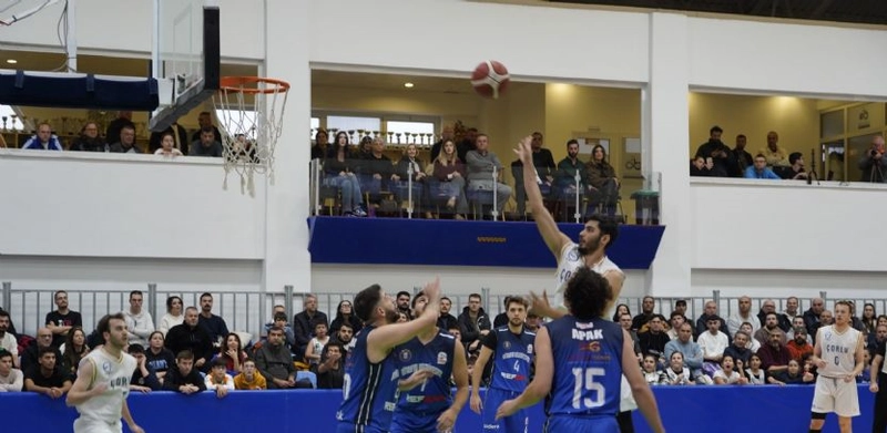 ÇBSK, Haftayı Basketbol ve Voleybolda Galibiyetle Tamamladı