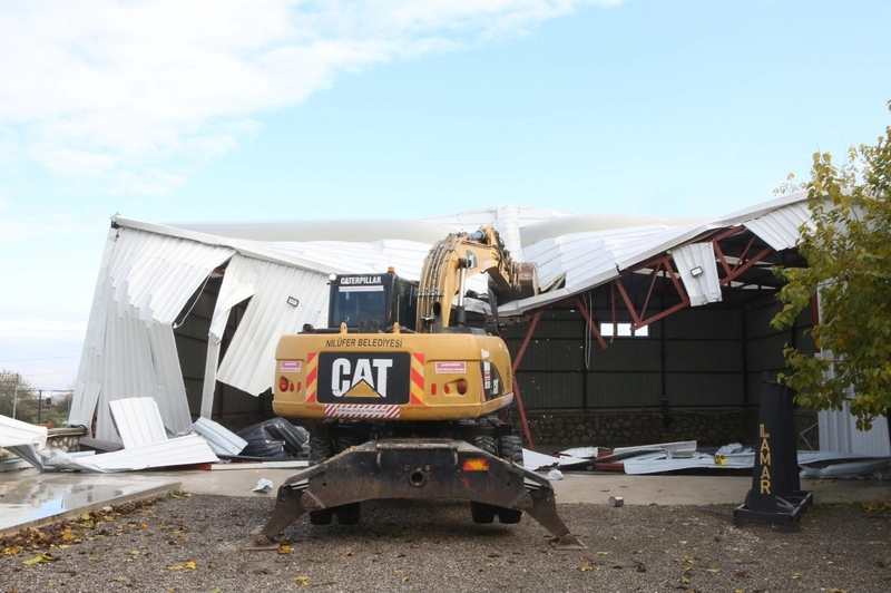 Nilüfer Belediyesi Kaçak Yapılara Karşı Operasyon Düzenledi