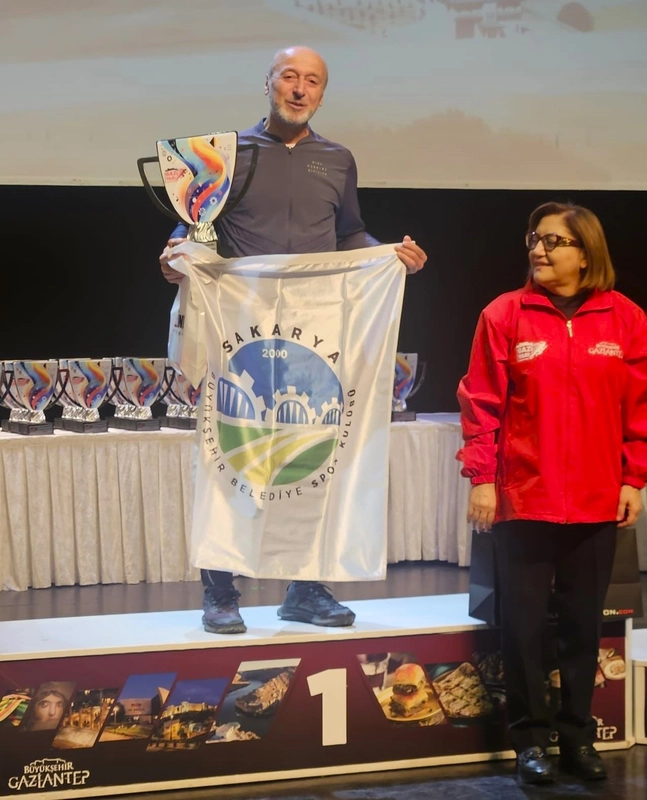 Sakarya Büyükşehir Spor Kulübü Atletizm ve Boksta Başarı Elde Etti