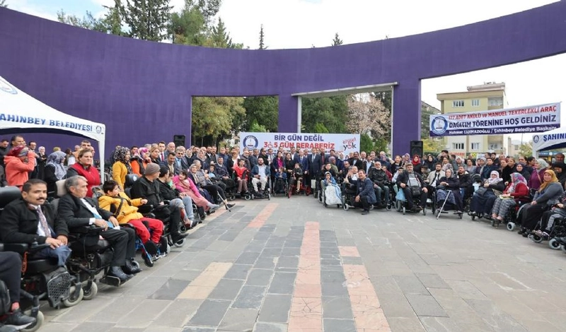 Şahinbey Belediyesi, 4.581 Engelli Vatandaşa Tekerlekli Sandalye Desteğinde Bulundu