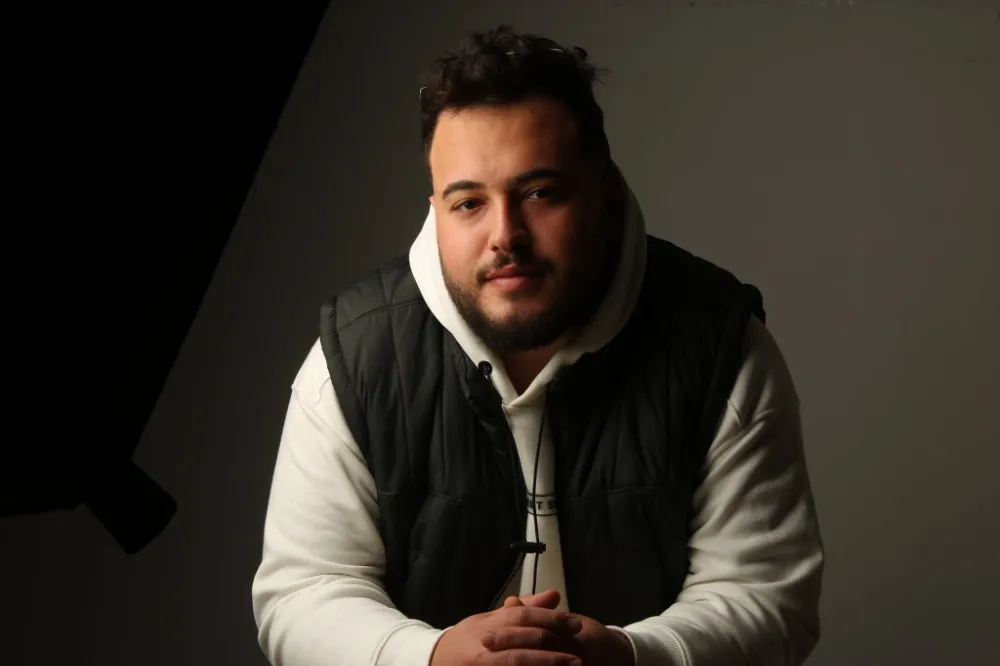 DJ Mahmutcan Kaya: Türkiye’den Dünyaya Açılan Elektronik Müziğin Parlayan Yıldızı