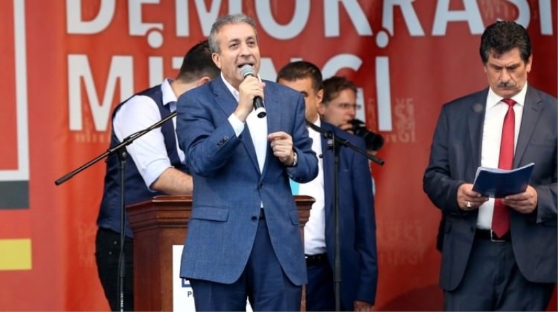 'FETÖ tüm Müslümanlar için tehdit'