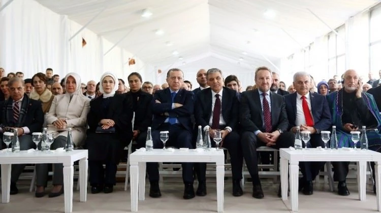 'İlk gün olduğu gibi bugün de hep beraberiz'