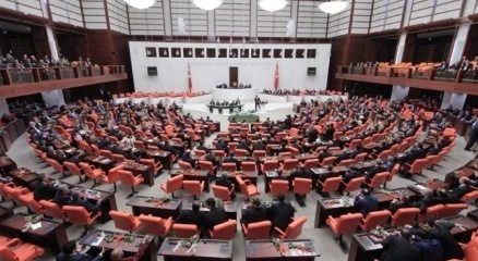 15 Temmuz resmi tatili ve ?Kahraman Kazan?a ilk onay