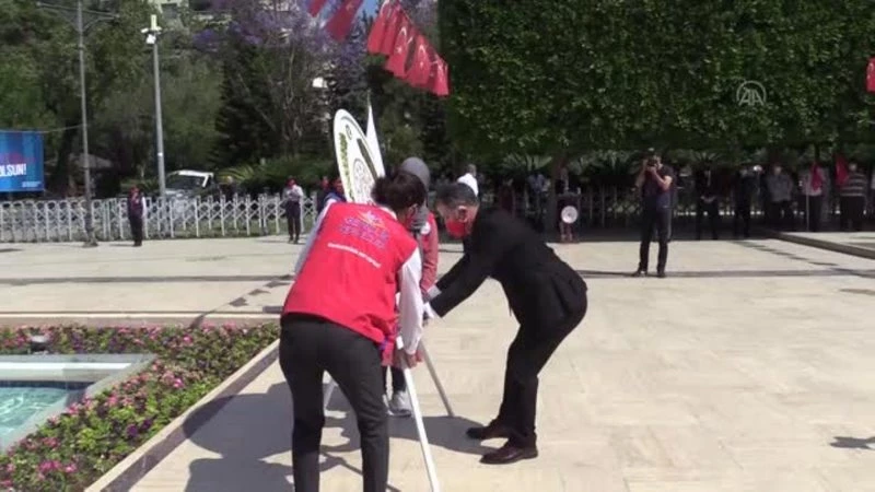 19 Mayıs Atatürk`ü Anma, Gençlik ve Spor Bayramı kutlanıyor