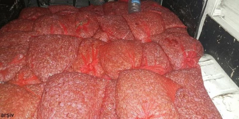 2 TON KAÇAK MİDYE YAKALANDI