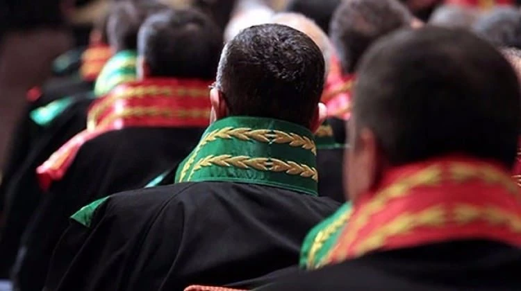 300'ün üzerinde hkim ve savcı itirafçı oldu