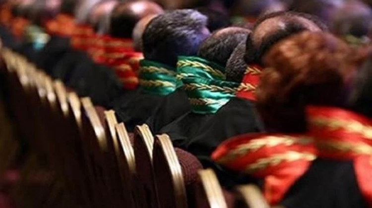 87 hakim ve savcı çürük çıktı!
