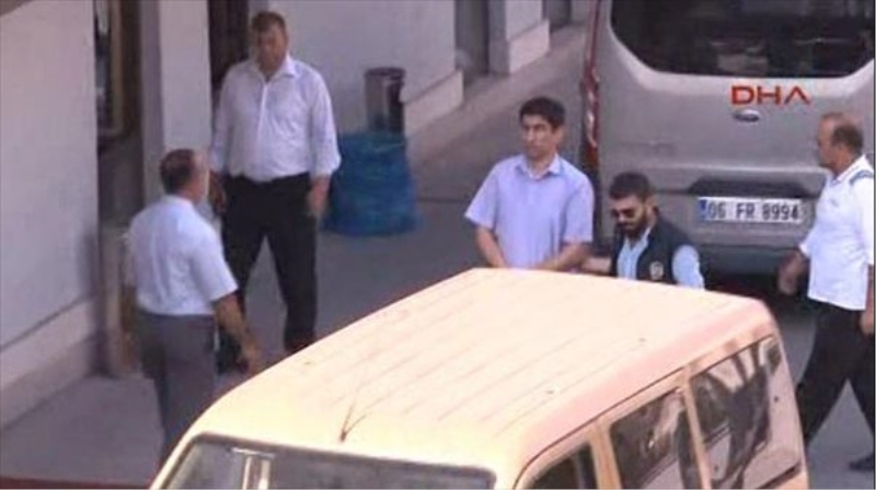 Adalet Bakanlığı binasına operasyon: 124 kişi gözaltında