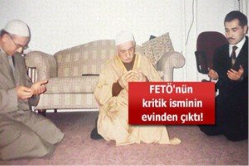 Adil Öksüz, FETÖ elebaşı Gülen`in dizinin dibinde!