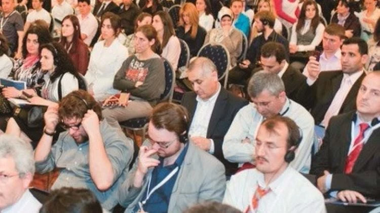 Adil Öksüz Gülen konferansında