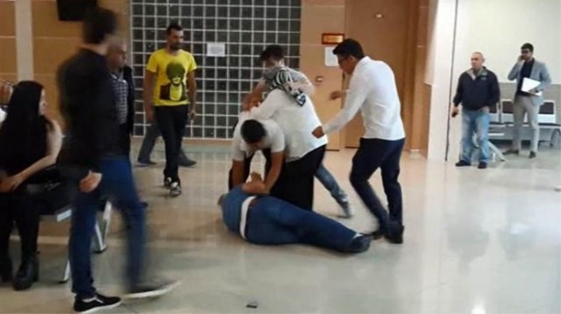 Adliye'de büyük kavga! Ortalık bir anda karıştı!