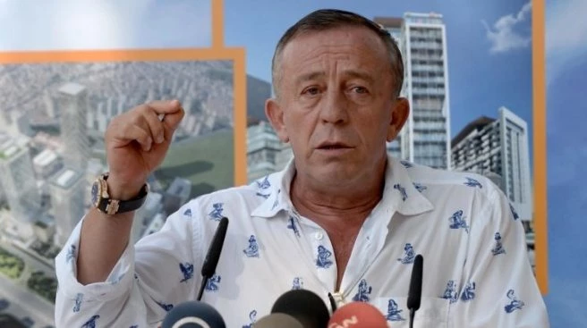 Ağaoğlu sözünü tuttu! Hepsine ev verdi
