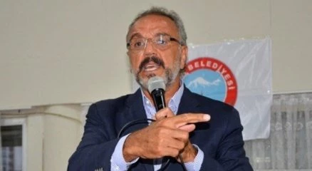 Ağrı Belediye Başkanı Sakık?a 1 yıl 3 ay hapis cezası