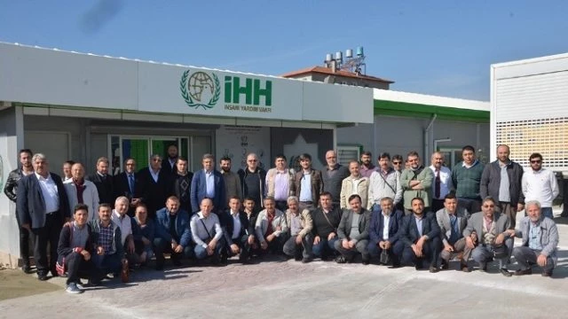 AK Parti Afyonkarahisar İl Başkanlığı Reyhanlı`da Mülteci Kampını Ziyaret Etti