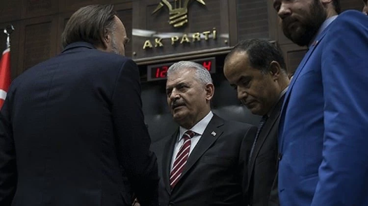AK Parti grubunda sürpriz isim
