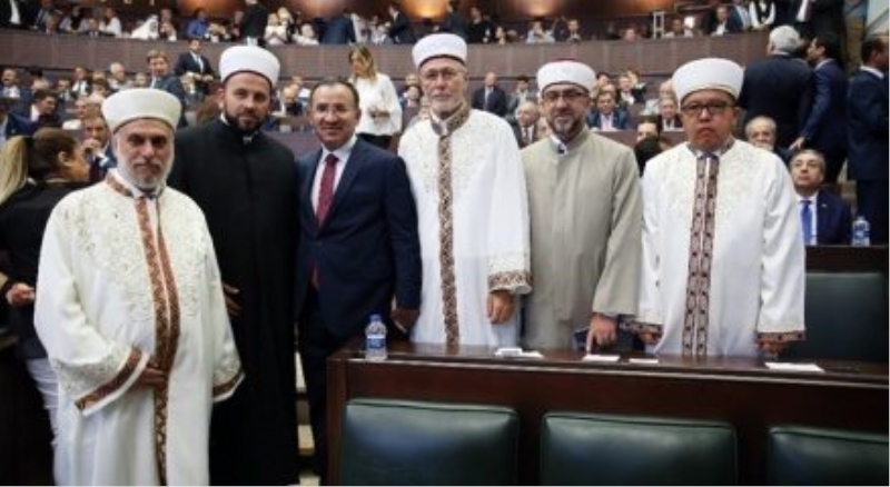 AK Parti Grup Toplantısı?nda sürpriz konuklar