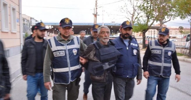 AK Partili Başkanı vuran zanlı yakalandı