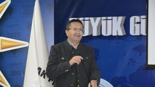 Ak Partili Tiryaki, Siyaset Akademisi`ne Katıldı