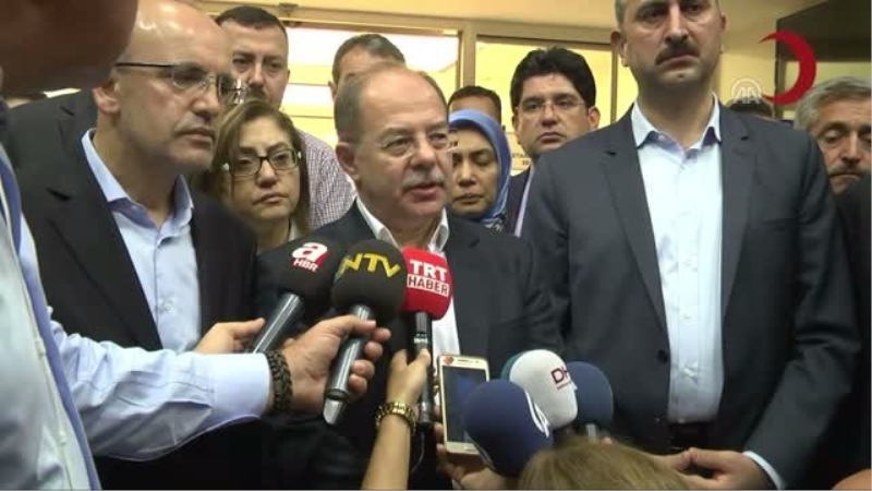Akdağ: `Böyle Durumlarda Sağlık Çalışanları Mükemmel Bir Şekilde Birlik ve Beraberlik Gösteriyor`
