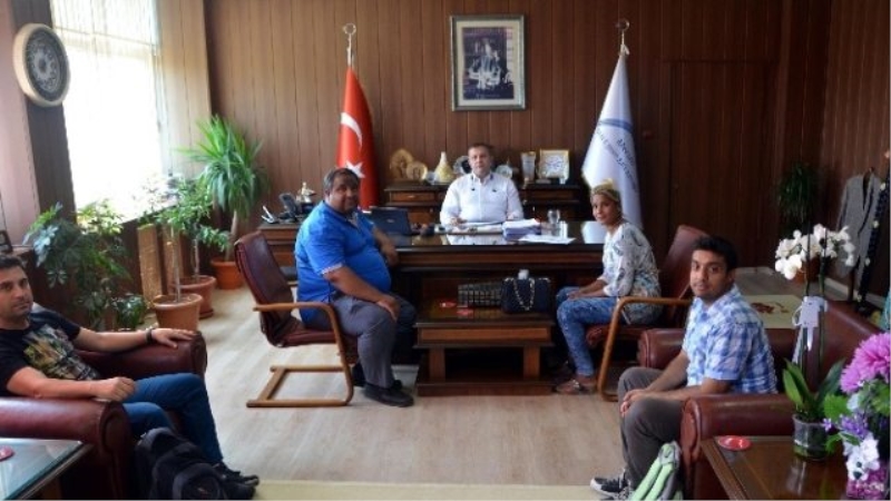 Akdeniz Roman Dernekleri Federasyonu`ndan, İl Milli Eğitim Müdürlüğü`ne Ziyaret