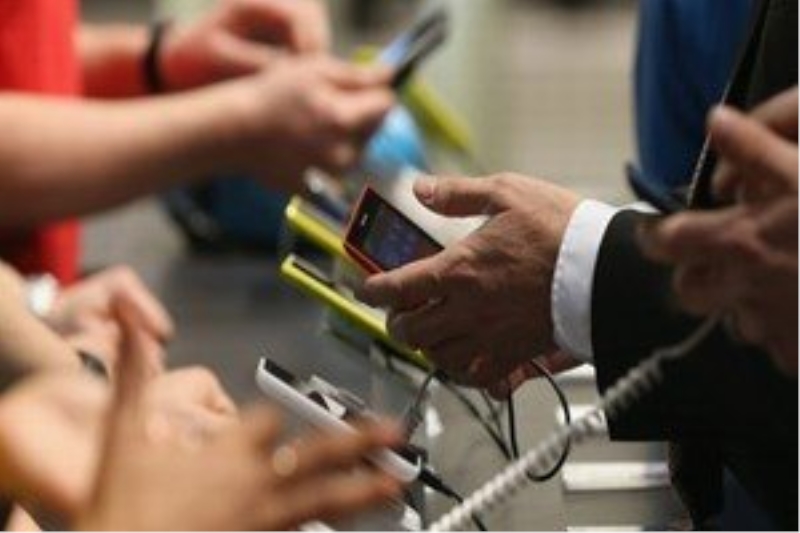 Akıllı telefon kullananlara `darbeci` uyarısı
