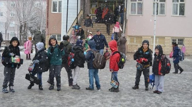 Aksaray`da eğitime 1 gün ara verildi