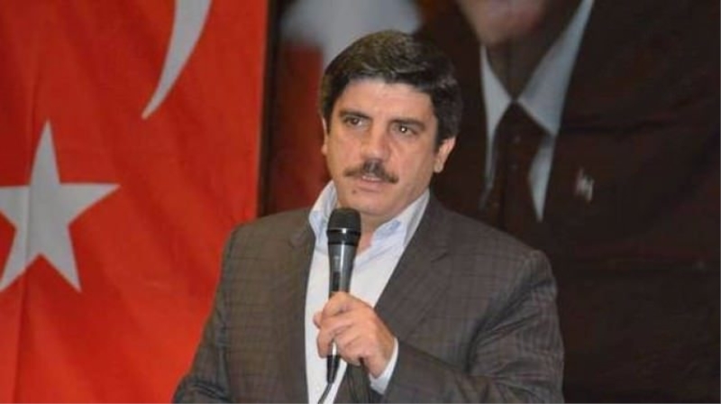Aktay: Terörist belediyelere sessiz kalamayız