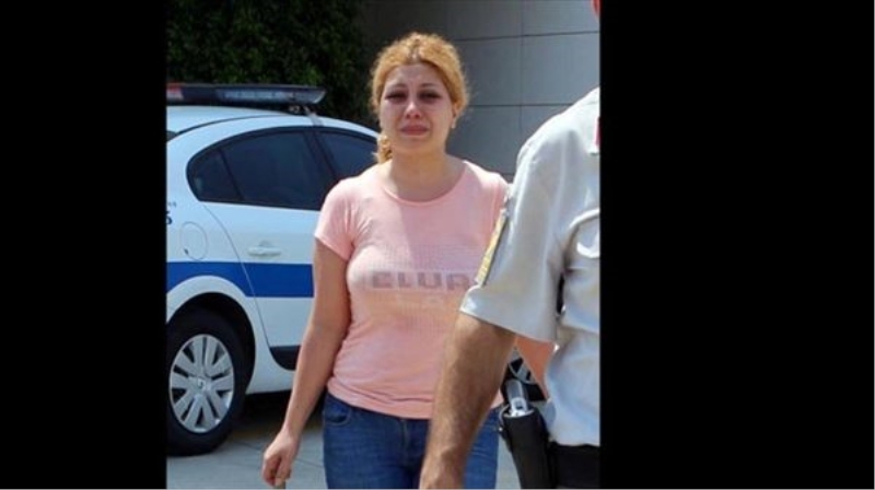 Alanya?da iç çamaşırı hırsızı kadın turist yakalandı