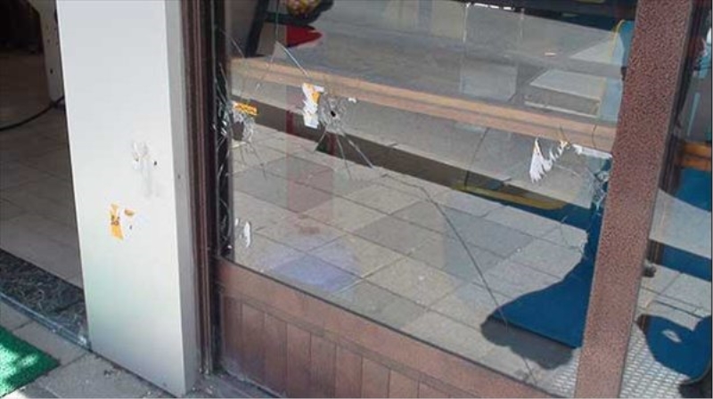 Aldatıldığını düşünen koca dehşet saçtı: 2 ölü, 3 yaralı