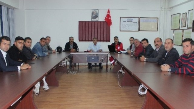 Amatör Telsiz Adaylarına Eğitim Semineri Verildi