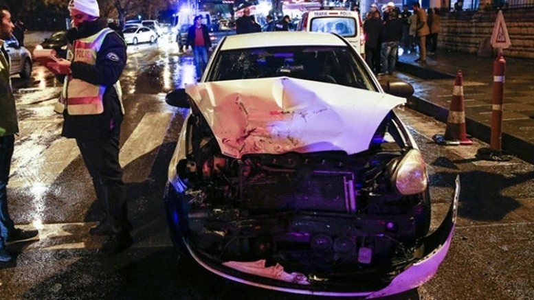 ANKARA`DA ZİNCİRLEME KAZA