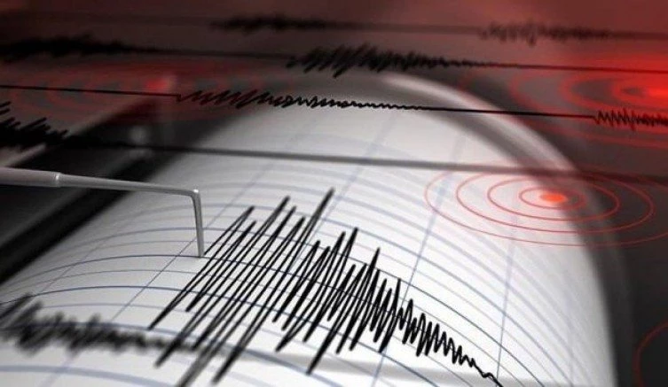 ANTALYA`DA KORKUTAN DEPREM